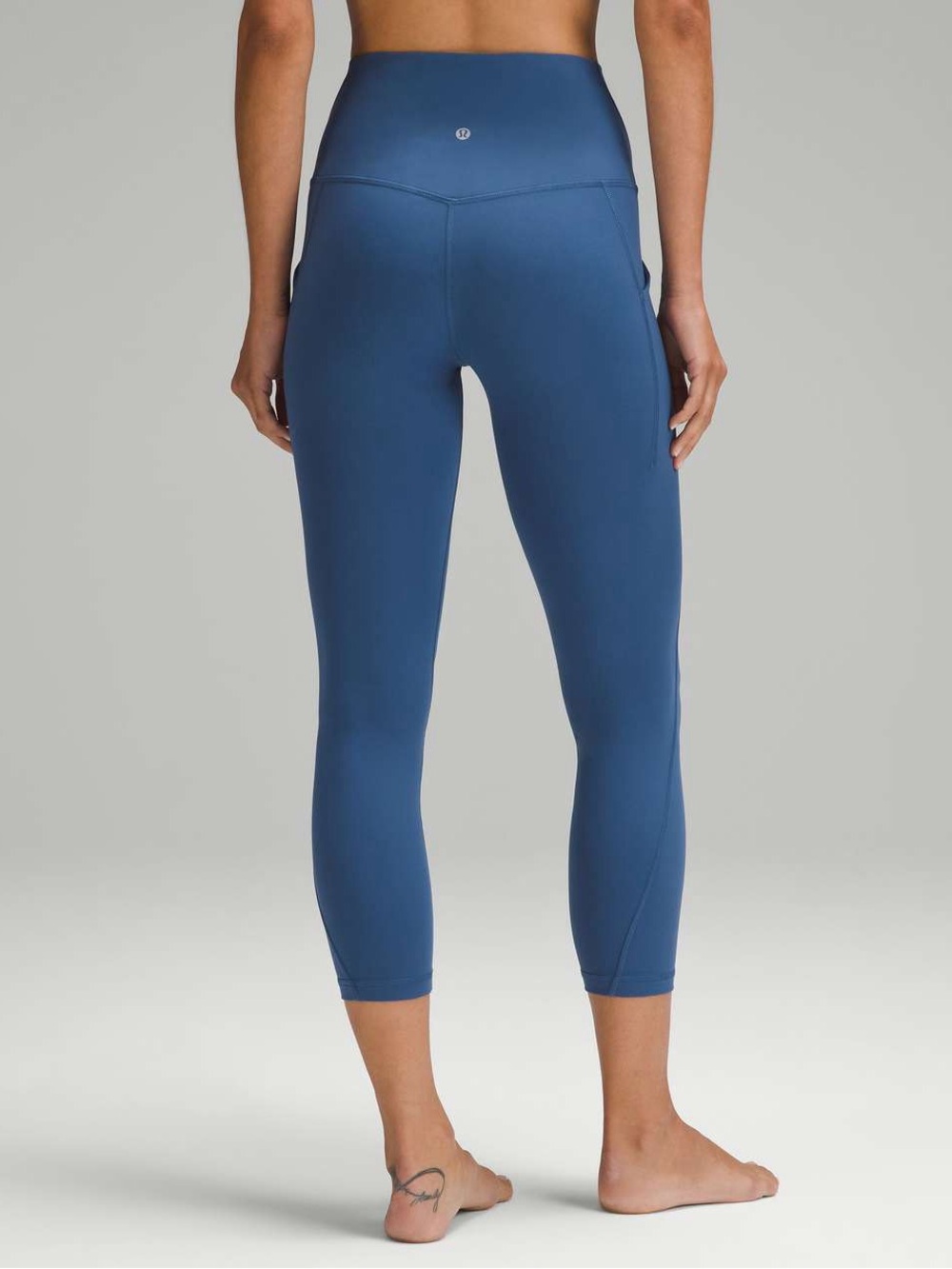 Lululemon Align High-Rise Crop with Pockets 23" Pitch Blue Size 2